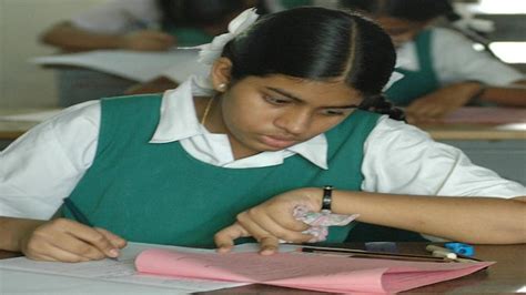 SSC Results 2013 Andhra Pradesh declared, get your results here.